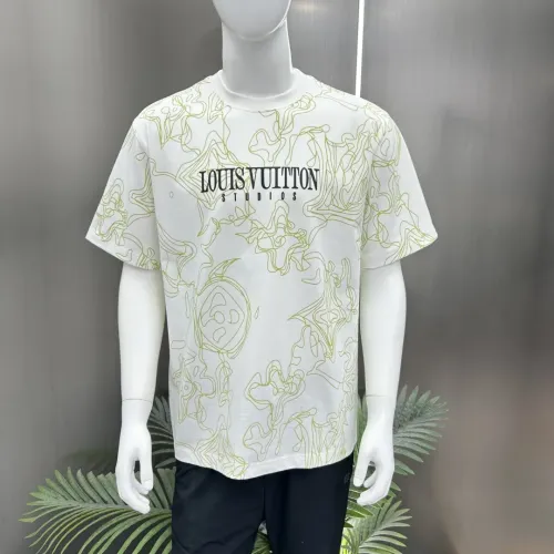 Replica Louis Vuitton LV T-Shirts Short Sleeved For Unisex #1430313 $64.00 USD for Wholesale
