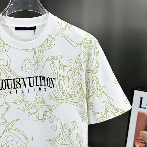 Replica Louis Vuitton LV T-Shirts Short Sleeved For Unisex #1430313 $64.00 USD for Wholesale