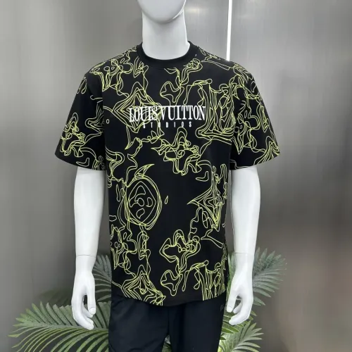 Replica Louis Vuitton LV T-Shirts Short Sleeved For Unisex #1430314 $64.00 USD for Wholesale