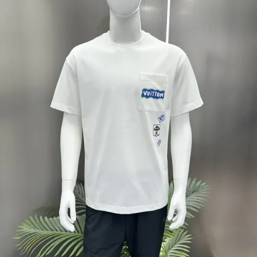 Replica Louis Vuitton LV T-Shirts Short Sleeved For Unisex #1430315 $64.00 USD for Wholesale