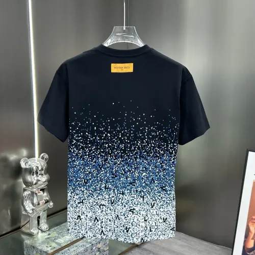 Replica Louis Vuitton LV T-Shirts Short Sleeved For Unisex #1430320 $64.00 USD for Wholesale