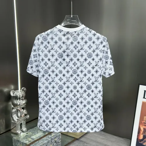 Replica Louis Vuitton LV T-Shirts Short Sleeved For Men #1430323 $64.00 USD for Wholesale