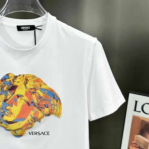 Replica Versace T-Shirts Short Sleeved For Unisex #1430368 $72.00 USD for Wholesale