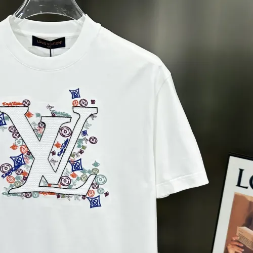 Replica Louis Vuitton LV T-Shirts Short Sleeved For Men #1430377 $82.00 USD for Wholesale