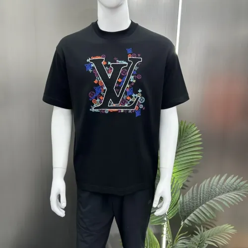 Replica Louis Vuitton LV T-Shirts Short Sleeved For Men #1430378 $82.00 USD for Wholesale