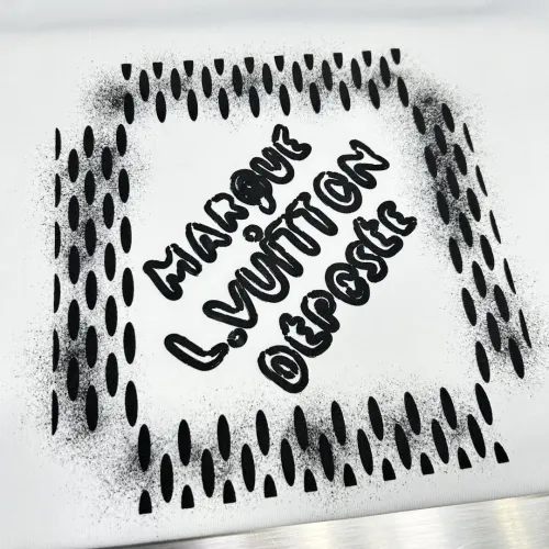 Replica Louis Vuitton LV T-Shirts Short Sleeved For Unisex #1430432 $64.00 USD for Wholesale