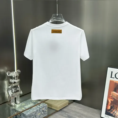 Replica Louis Vuitton LV T-Shirts Short Sleeved For Unisex #1430471 $68.00 USD for Wholesale