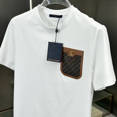 Replica Louis Vuitton LV T-Shirts Short Sleeved For Unisex #1430471 $68.00 USD for Wholesale