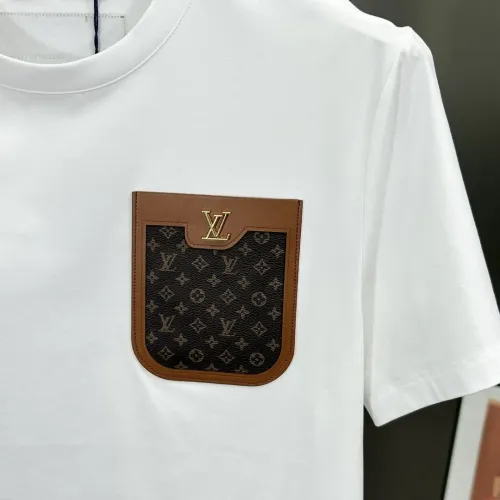 Replica Louis Vuitton LV T-Shirts Short Sleeved For Unisex #1430471 $68.00 USD for Wholesale