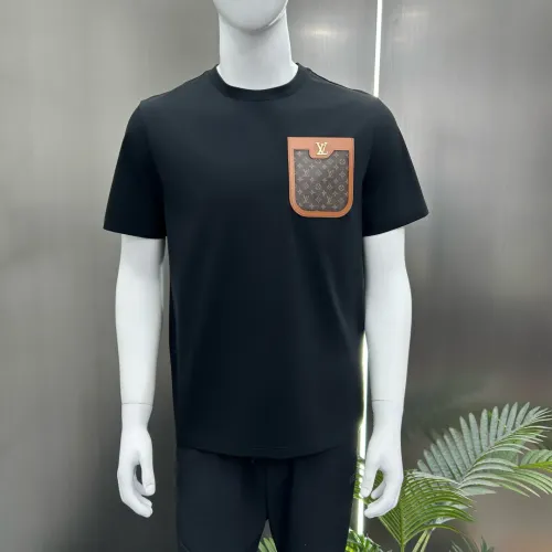 Replica Louis Vuitton LV T-Shirts Short Sleeved For Unisex #1430472 $68.00 USD for Wholesale