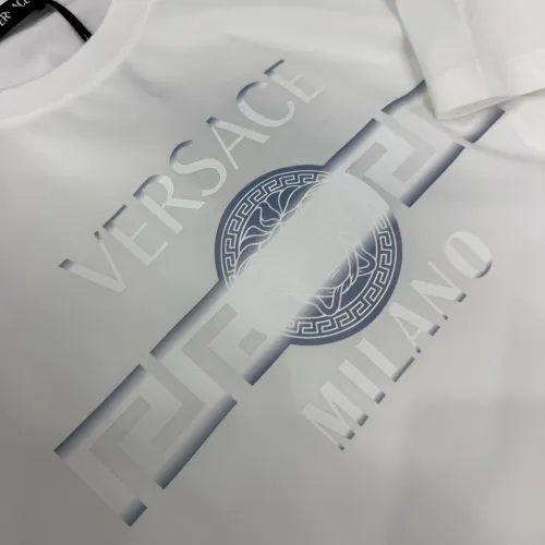 Replica Versace T-Shirts Short Sleeved For Unisex #1430509 $72.00 USD for Wholesale