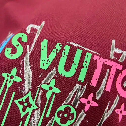 Replica Louis Vuitton LV T-Shirts Short Sleeved For Unisex #1430548 $38.00 USD for Wholesale