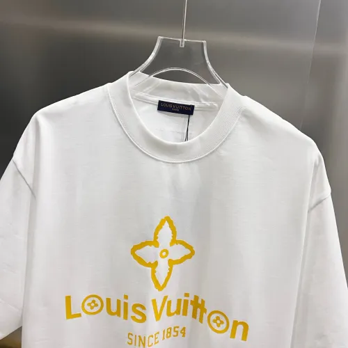 Replica Louis Vuitton LV T-Shirts Short Sleeved For Unisex #1430552 $38.00 USD for Wholesale