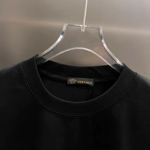 Replica Versace T-Shirts Short Sleeved For Unisex #1430609 $38.00 USD for Wholesale