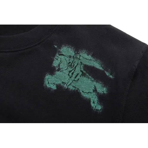 Replica Burberry T-Shirts Short Sleeved For Unisex #1430721 $52.00 USD for Wholesale