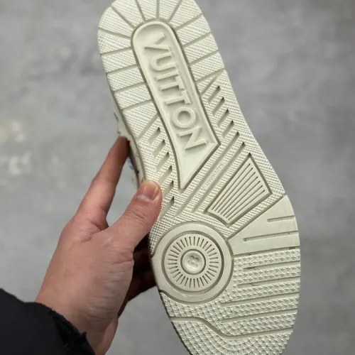 Replica Louis Vuitton Casual Shoes For Men #1431651 $102.00 USD for Wholesale