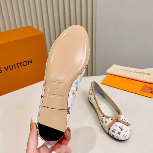 Replica Louis Vuitton Flat Shoes For Women #1432027 $102.00 USD for Wholesale