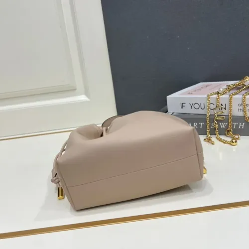 Replica Chloe AAA Quality Handbags For Women #1432253 $98.00 USD for Wholesale