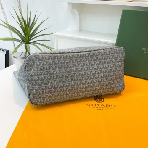 Replica Goyard Shoulder Bags For Women #1432423 $45.00 USD for Wholesale