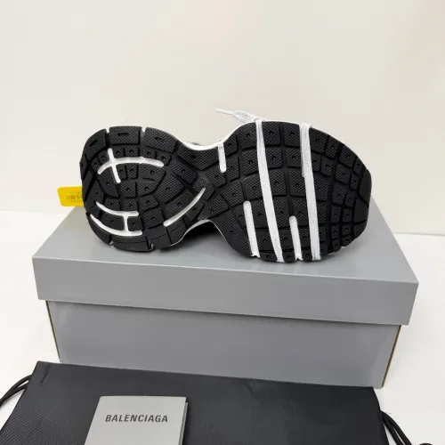 Replica Balenciaga Casual Shoes For Men #1433425 $140.00 USD for Wholesale