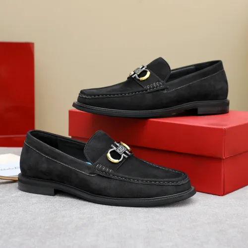 Replica Salvatore Ferragamo Leather Shoes For Men #1434139 $88.00 USD for Wholesale