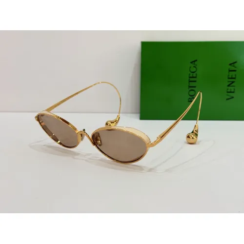 Wholesale Bottega Veneta AAA Quality Sunglasses #1435569 $64.00 USD, Wholesale Quality Replica Bottega Veneta AAA Quality Sunglasses