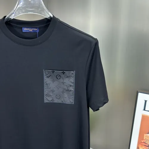 Replica Louis Vuitton LV T-Shirts Short Sleeved For Men #1436369 $64.00 USD for Wholesale