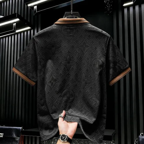 Replica Louis Vuitton LV T-Shirts Short Sleeved For Men #1436703 $45.00 USD for Wholesale