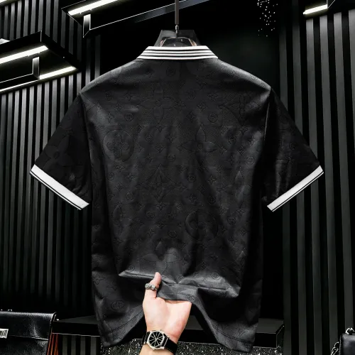 Replica Louis Vuitton LV T-Shirts Short Sleeved For Men #1436705 $45.00 USD for Wholesale
