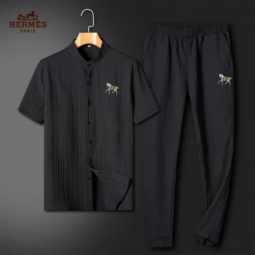 Wholesale Hermes Tracksuits Short Sleeved For Unisex #1436767 $64.00 USD, Wholesale Quality Replica Hermes Tracksuits