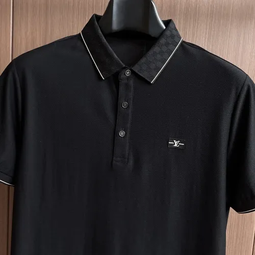 Replica Louis Vuitton LV T-Shirts Short Sleeved For Men #1436858 $48.00 USD for Wholesale