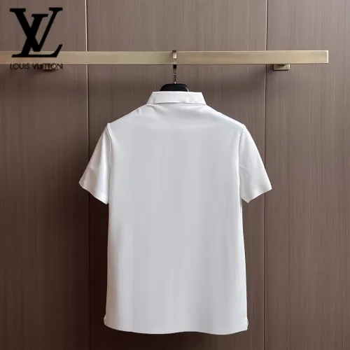 Replica Louis Vuitton LV T-Shirts Short Sleeved For Men #1436906 $48.00 USD for Wholesale