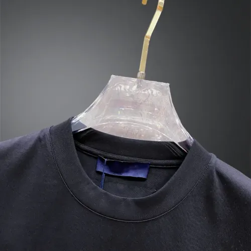Replica Burberry T-Shirts Short Sleeved For Unisex #1437117 $25.00 USD for Wholesale