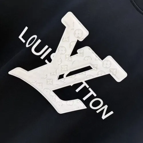 Replica Louis Vuitton LV T-Shirts Short Sleeved For Unisex #1437654 $36.00 USD for Wholesale