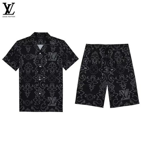 Wholesale Louis Vuitton LV Tracksuits Short Sleeved For Men #1437897 $52.00 USD, Wholesale Quality Replica Louis Vuitton LV Tracksuits