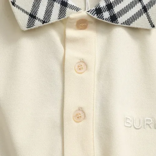 Replica Burberry T-Shirts Short Sleeved For Men #1438230 $40.00 USD for Wholesale