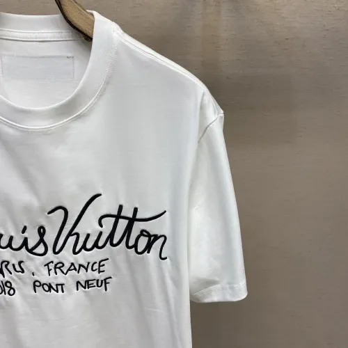 Replica Louis Vuitton LV T-Shirts Short Sleeved For Men #1438315 $39.00 USD for Wholesale