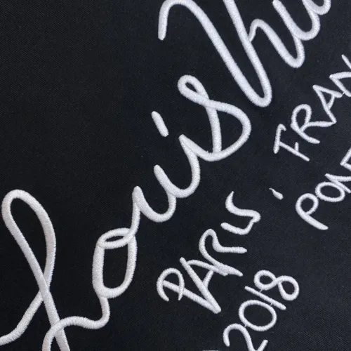 Replica Louis Vuitton LV T-Shirts Short Sleeved For Men #1438316 $39.00 USD for Wholesale