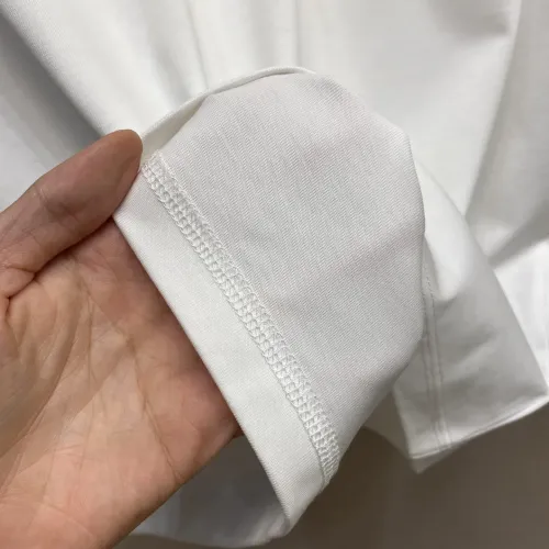 Replica Louis Vuitton LV T-Shirts Short Sleeved For Men #1438317 $39.00 USD for Wholesale