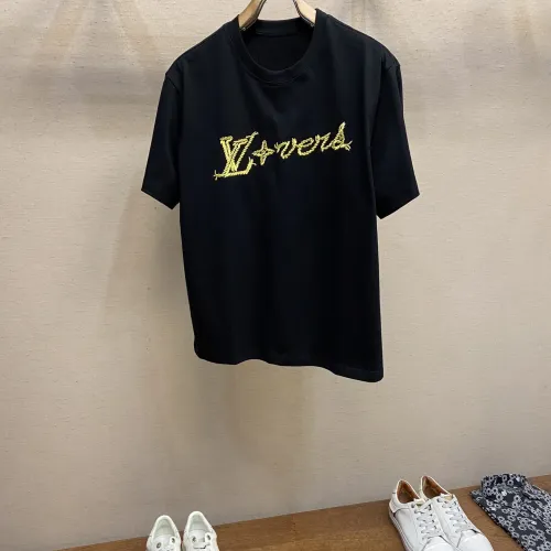 Wholesale Louis Vuitton LV T-Shirts Short Sleeved For Men #1438318 $39.00 USD, Wholesale Quality Replica Louis Vuitton LV T-Shirts