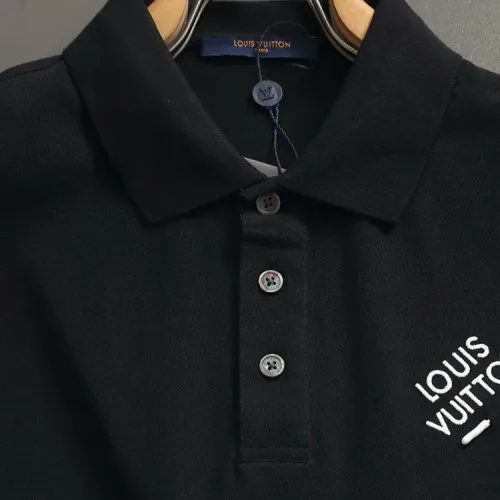 Replica Louis Vuitton LV T-Shirts Short Sleeved For Men #1438356 $38.00 USD for Wholesale