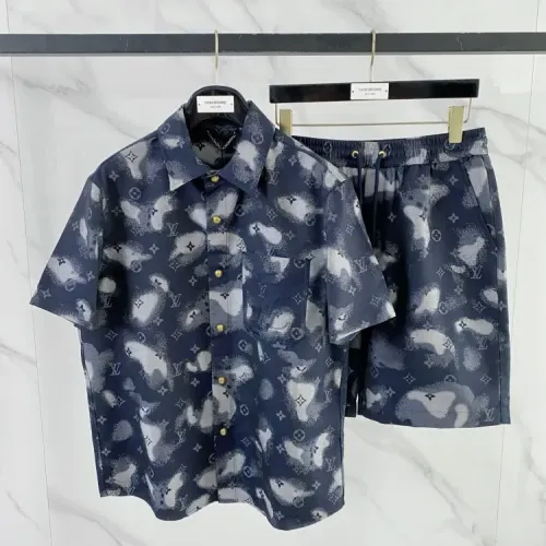 Wholesale Louis Vuitton LV Tracksuits Short Sleeved For Unisex #1438392 $172.00 USD, Wholesale Quality Replica Louis Vuitton LV Tracksuits