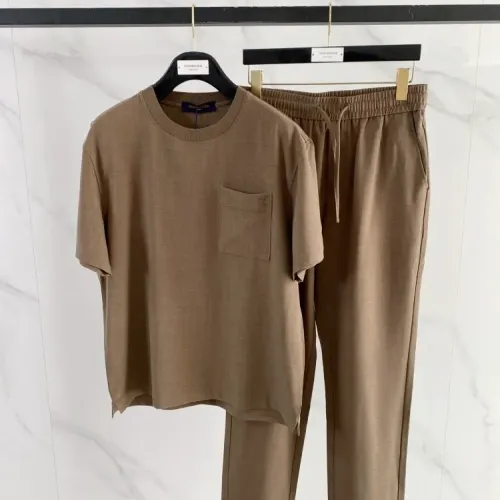 Wholesale Louis Vuitton LV Tracksuits Short Sleeved For Unisex #1438404 $162.00 USD, Wholesale Quality Replica Louis Vuitton LV Tracksuits