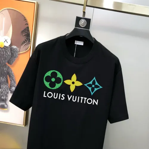 Replica Louis Vuitton LV T-Shirts Short Sleeved For Men #1438616 $40.00 USD for Wholesale