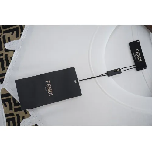 Replica Fendi T-Shirts Short Sleeved For Unisex #1438846 $34.00 USD for Wholesale