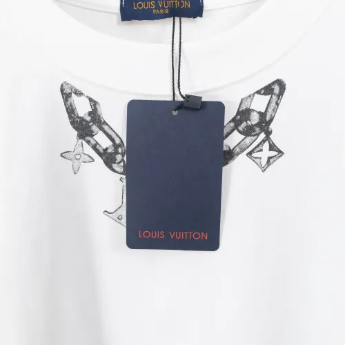 Replica Louis Vuitton LV T-Shirts Short Sleeved For Men #1438869 $36.00 USD for Wholesale