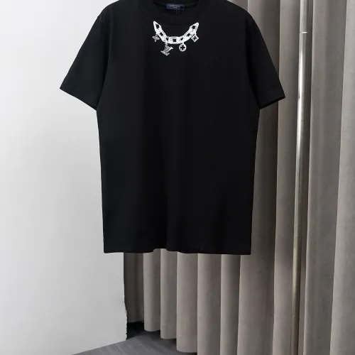 Wholesale Louis Vuitton LV T-Shirts Short Sleeved For Men #1438870 $36.00 USD, Wholesale Quality Replica Louis Vuitton LV T-Shirts
