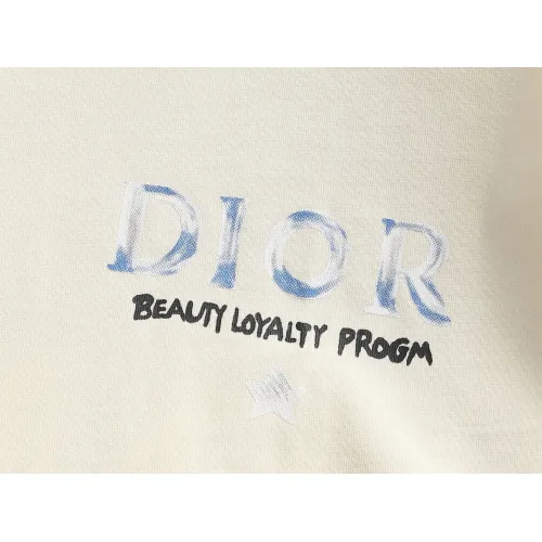 Replica Christian Dior T-Shirts Short Sleeved For Unisex #1438940 $45.00 USD for Wholesale