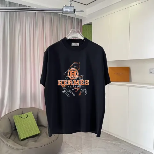 Wholesale Hermes T-Shirts Short Sleeved For Unisex #1438988 $42.00 USD, Wholesale Quality Replica Hermes T-Shirts