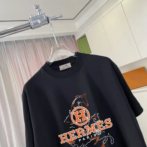 Replica Hermes T-Shirts Short Sleeved For Unisex #1438988 $42.00 USD for Wholesale